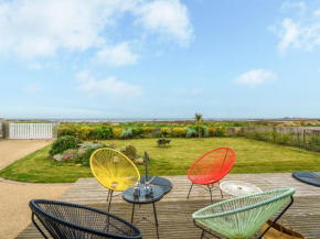 Holiday Home Les pieds dans l'eau by Interhome
